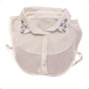 Elegant Cream Embellished Detachable Collar